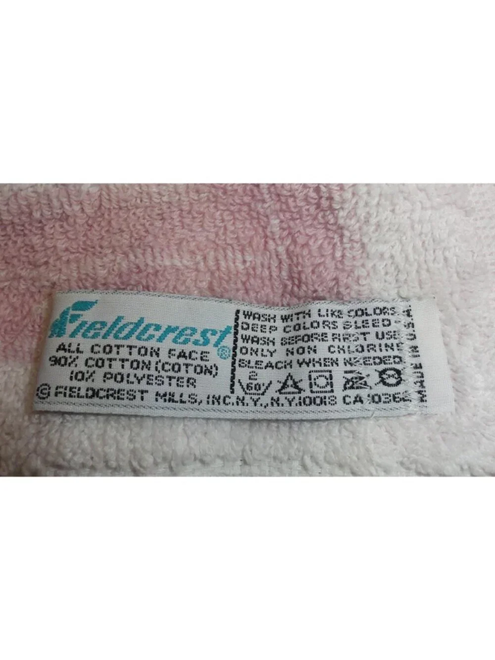 Vintage Pink & White Reversable Fieldcrest Floral Bath Towel w/ Fringe
